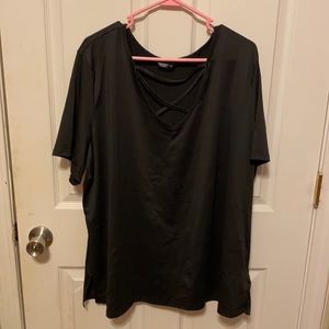 SHEIN curve cross cross neck tee